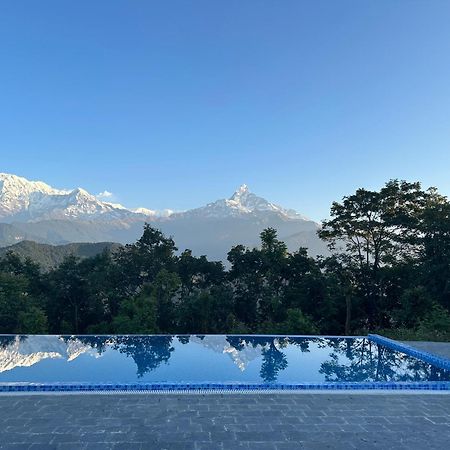 Himalayan Deurali Resort Похара Екстериор снимка