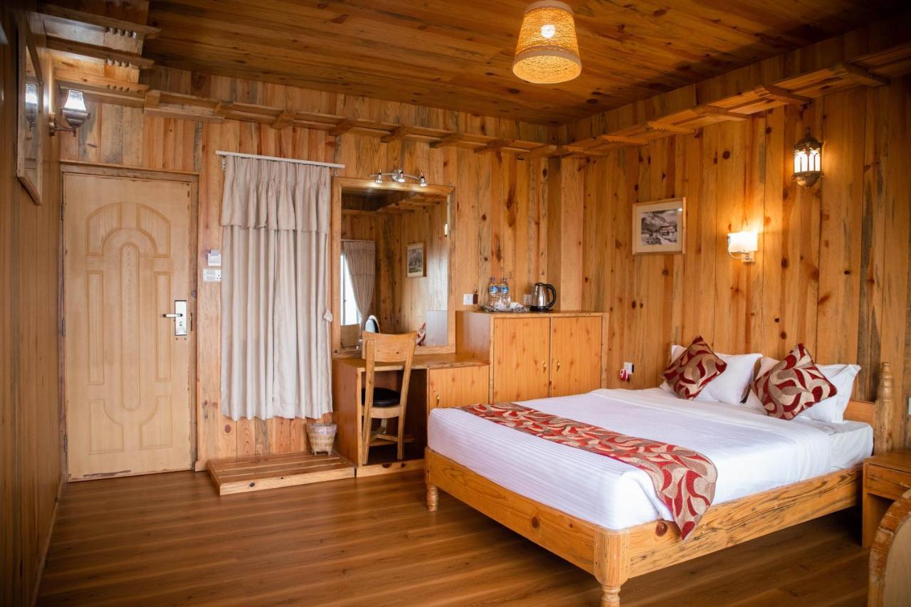 Himalayan Deurali Resort Похара Екстериор снимка